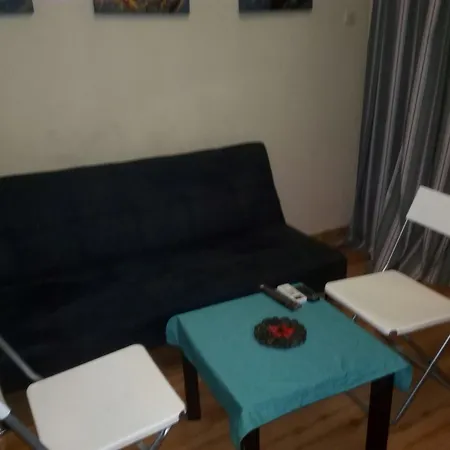 2 Bedroom Center- شقة *